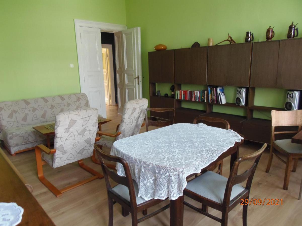 Апартаменты Apartament Kasztanowy Гливице Экстерьер фото