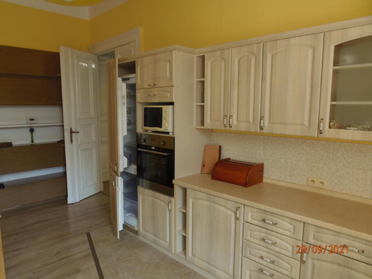 Апартаменты Apartament Kasztanowy Гливице Экстерьер фото