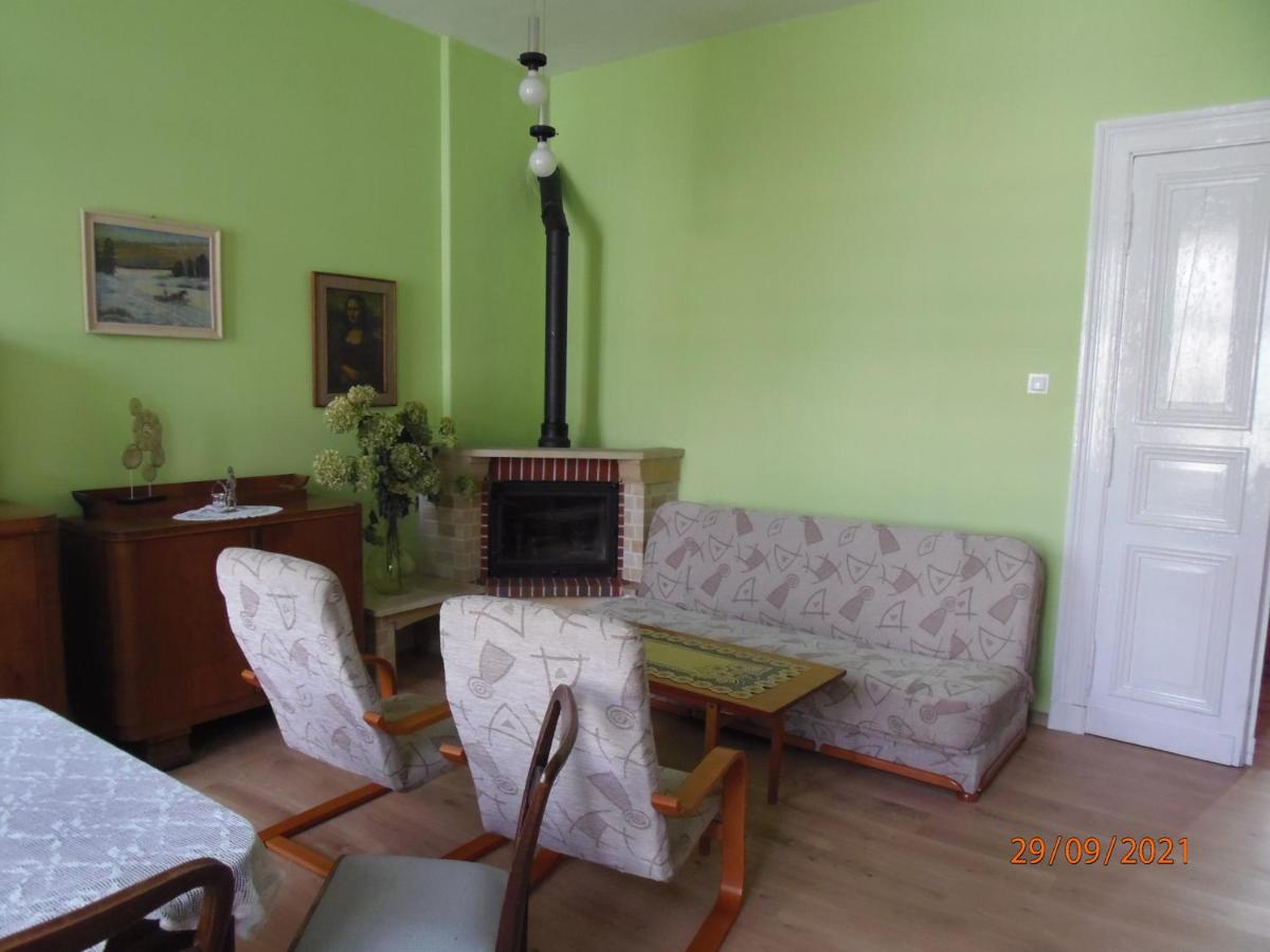 Апартаменты Apartament Kasztanowy Гливице Экстерьер фото